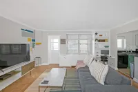 21st Floor Cozy Condo at the Center of DT ATL