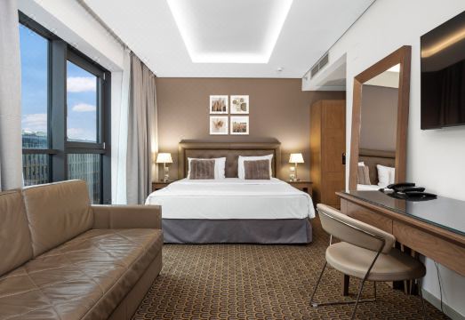 호텔 로열 프라그