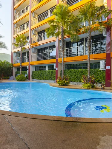 รูปภาพของCozy Flat with Nice View at Nai Harn Beach