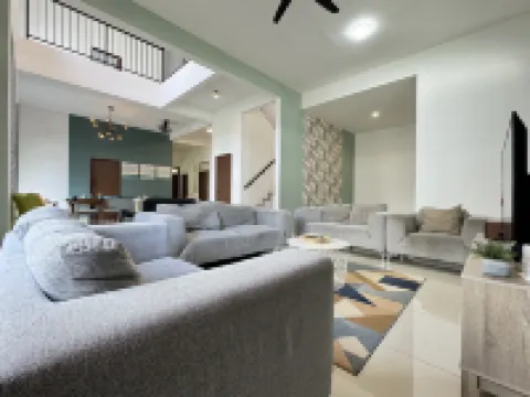 Desaru Arcadia Cozy Huge Villa 11-16pax Wifi Netflix 5 Mins to Desaru Beach