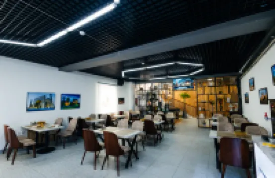 Zafar Plaza Hotel