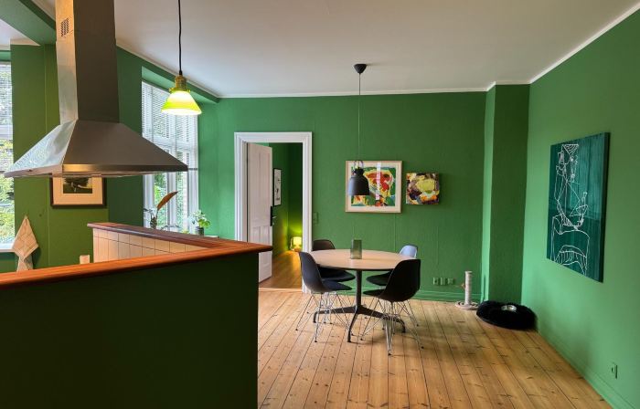 Greenbrook Homes - Big Family Home 4-7PPL