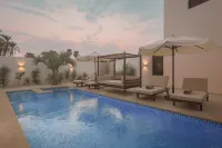 Al Wadi Hotel - Pools