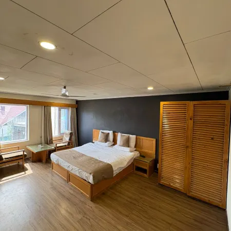 Hotel Meridien Riverfront
