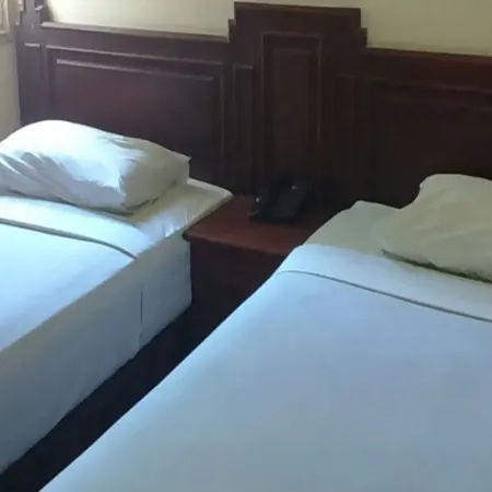 Cozzy Hotel Archie 2