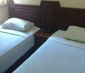 Cozzy Hotel Archie 2 - 駐車場