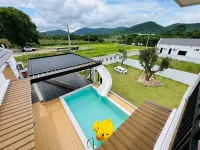 Pool & Play Pool ViIla Sriracha - 山景