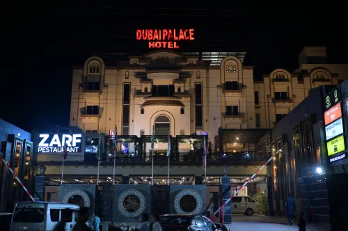 Dubai Palace Hotel - プール