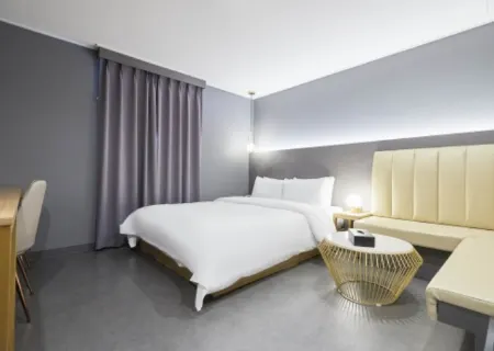 SINTRA HOTEL
