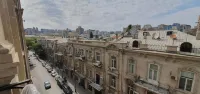 尼扎米街明珠