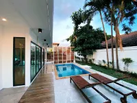 Chom Tawan house ,Banrublom Rayong beach+ Free Wifi (Pool Villa)