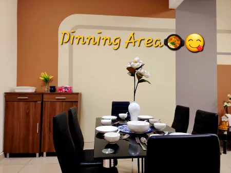 Landed House #Semenyih #Cozy #BBQ Отели рядом с достопримечательностью «Palpung Thubten Yeshe Ling (Malaysia)»