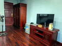 HEYI HOTEL Hotels in Tu Son