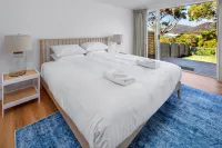 On the Rocks Bicheno Hotel a Bicheno