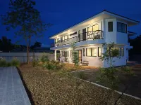 cactus pool villa chiangmai Hotels in San Klang