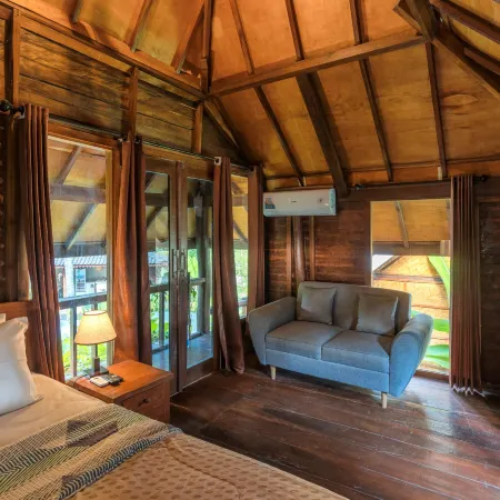 Tahlia's Villa