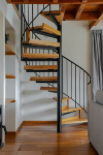 Arc House | 5min to Town • Spacious Loft House