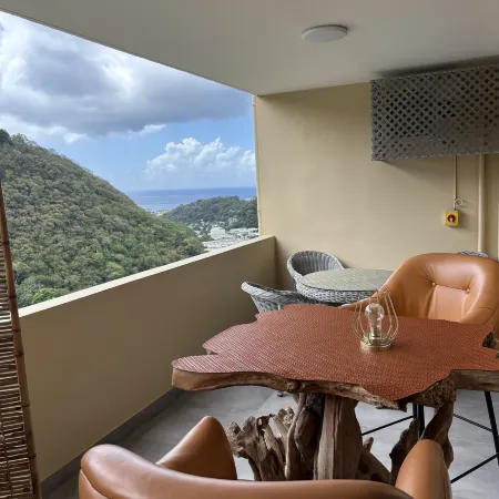 Zen escape-ocean view Papeete