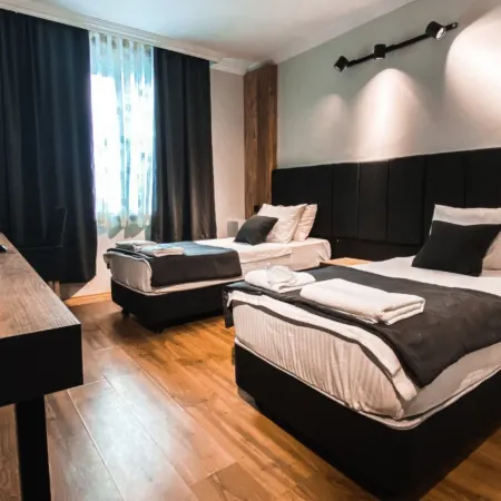 Tepe Hotel Отели рядом с достопримечательностью «Эски Лара»