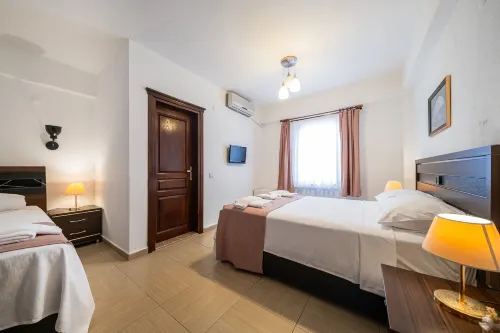 Bozcaada Albatros Otel