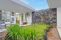 OYO 95055 Homestay Panasan Pak Budi