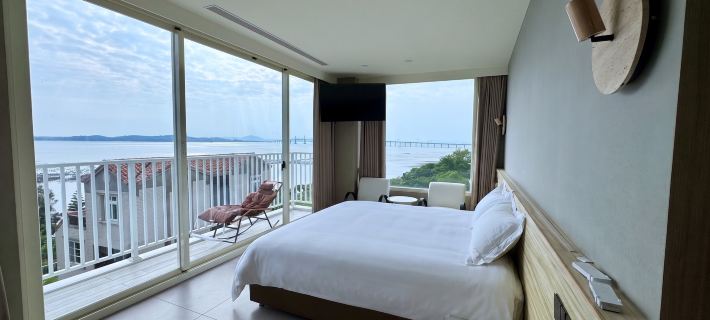 Cloud Peak Tide whisper Hotels in Kinmen