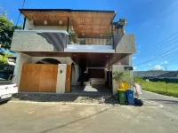 Lovissa Guest House - GWK Uluwatu - Pensionaatit