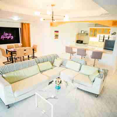 Penthouse 6500 Hotel Others