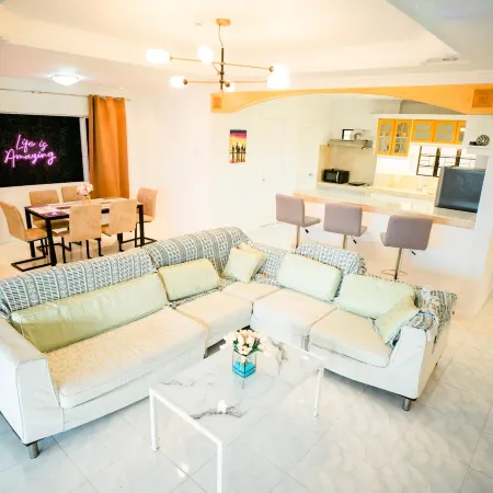 Penthouse 6500 Hotel