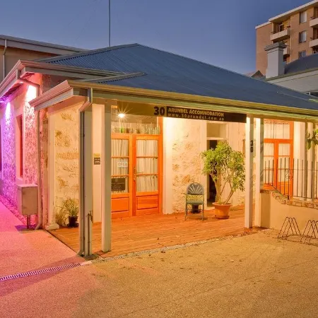 Maand Up Fremantle Отели в г. Фримантл