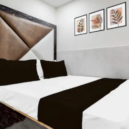 Hotel Birhana road