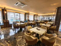 JIAHAO HOTEL - สระว่ายน้ำแบบอินฟินิตี้