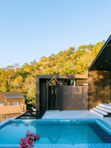 รูปภาพของMisty Valley Doichang