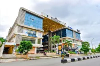 Hotel Solitaire, Best Luxurious Hotel AC Rooms In Surat