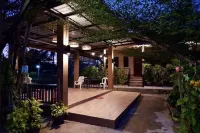 Hug Wang Homestay Hotels near Princess Maha Chakri Sirindhorn Art Center