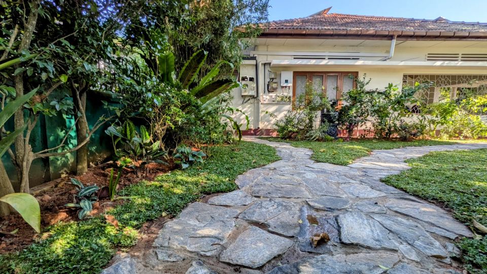 Nomads Hideaway Near Matara Railway Station
