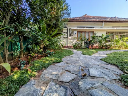 Nomads Hideaway Near Matara Railway Station Отели рядом с достопримечательностью «NIBM Matara Branch»