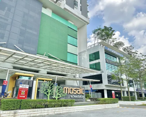 Southkey Mosaic Midvalley JB by Stayrene Empfohlen Photos
