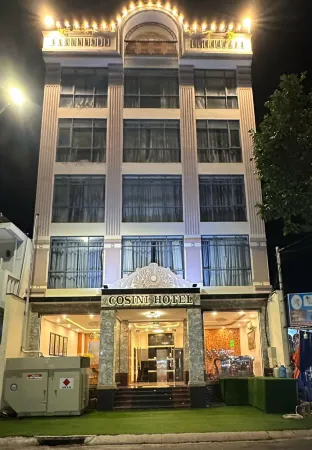 Cosini Hotel Con Dao Отели рядом с достопримечательностью «Hang Duong Cemetery»