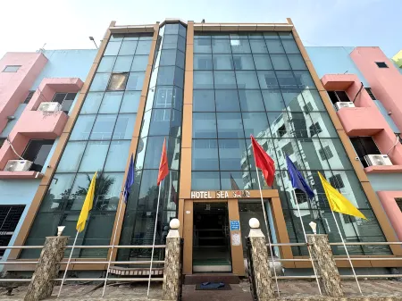 Hotel Sea Sand Digha Отели рядом с достопримечательностью «Maa Tara»