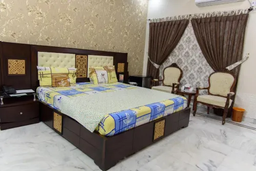 Patel Residency Guest House Hotels in Karachi