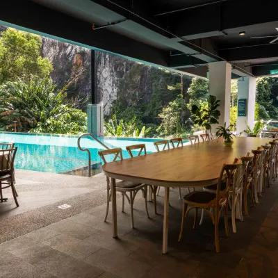 Millennia Village Resort Seremban ムカデ寺周辺のホテル