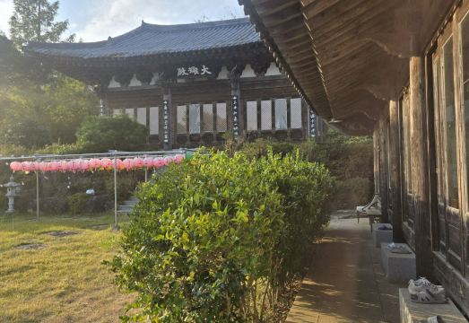 Goheung Pet Friendly Hanok Temple Stay