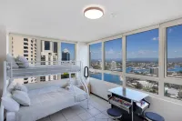 Salt & Sky Arcade- Sleeps 12 - Pet-friendly