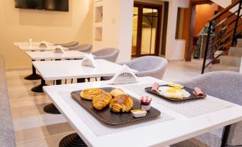 Kadiss Hotel