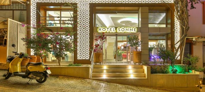 Hotel Sonne - Adults Only โรงแรมในคาช