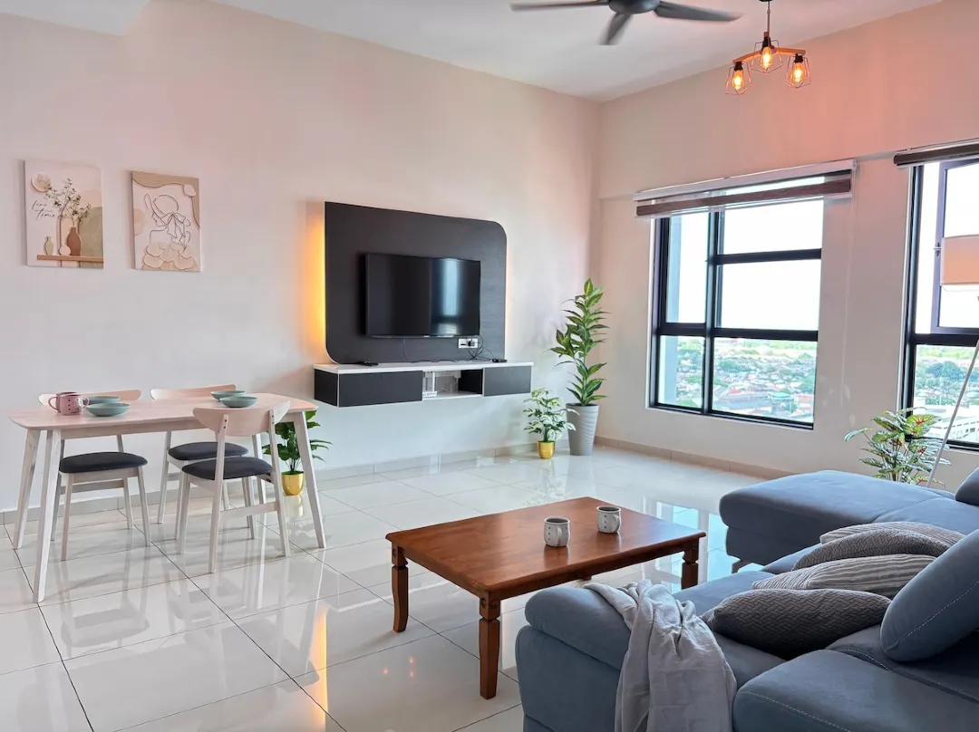 Cozy Stay With Distant Seaview | Near Jonker Walk - マラッカ