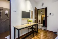 Surprised Homestay by uBook - Losmen