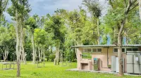 Xuanmuju Campsite Hotels in Luye Township