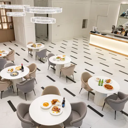 The Gleam Hotel